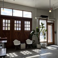 Horizon Line Coffee