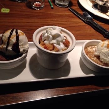 Mimi's Cafe - Dessert sampler - Breakfast & Brunch Near Me - Irvine, California Mimi's Cafe - Dessert sampler - Breakfast & Brunch Near Me - Irvine, California