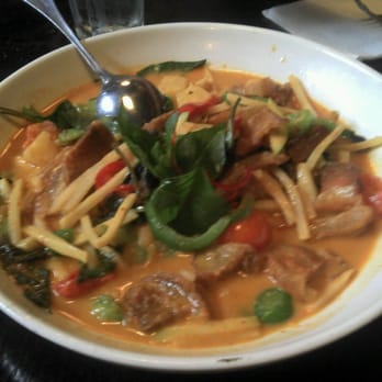 Sea Thai - Crispy pork in red curry - Thai Near Me - Brooklyn, New York Sea Thai - Crispy pork in red curry - Thai Near Me - Brooklyn, New York