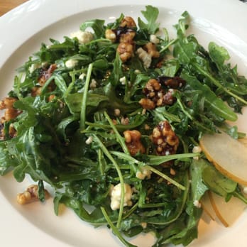 BALEENkitchen - Arugula salad with walnuts, pears and blue cheese - Seafood Near Me - Redondo Beach, California