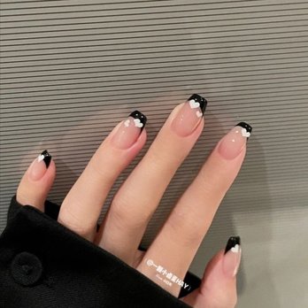 Meriam Eco Nails Salon - Nail Salons Near Me - Chico, California