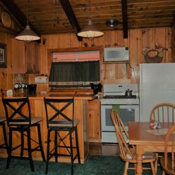 Edelweiss Lodge - Cabin 3 - kitchen