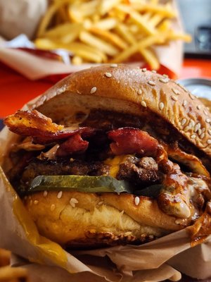 Burger District LA by null