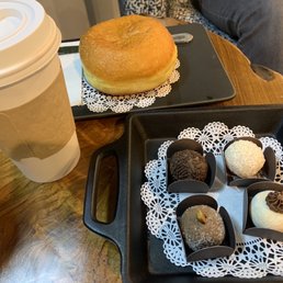 Didn't love the truffles or donut, but they looked pretty Didn't love the truffles or donut, but they looked pretty