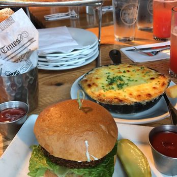 Pier 115 - Sports Bars Near Me - Edgewater, New Jersey Pier 115 - Sports Bars Near Me - Edgewater, New Jersey