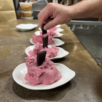 Good Decisions - Local, wild grape ice cream - Sandwiches Near Me - New Berlin, Illinois