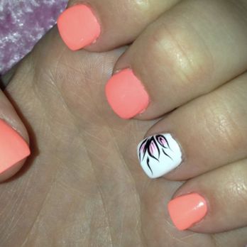 Nail Bar - My nails are chipped on the top - Nail Salons Near Me - Austin, Texas