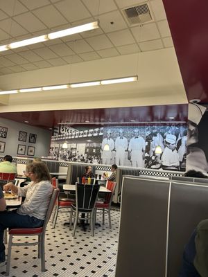 Steak 'n Shake by null