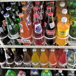 Al's Liquors - Coco-cola in glass bottles - score!