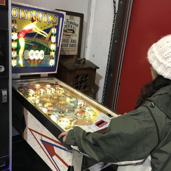 Musee Mecanique - She loves pinball - Museums Near Me - San Francisco, California Musee Mecanique - She loves pinball - Museums Near Me - San Francisco, California