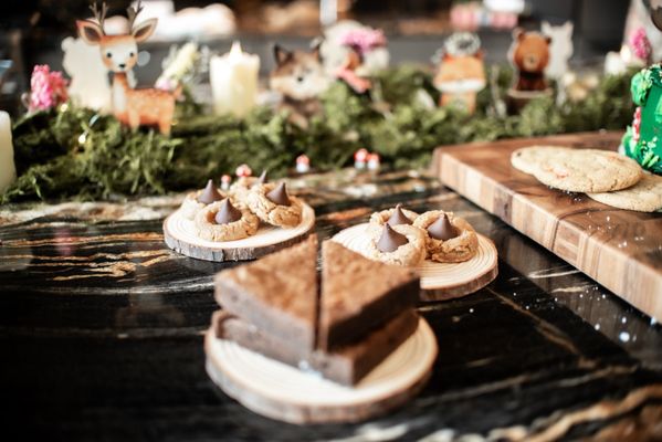 defloured: A Gluten Free Bakery by null