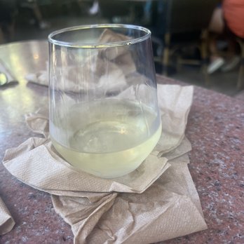 Thunder Falls Terrace - Wine - Barbeque Near Me - Orlando, Florida Thunder Falls Terrace - Wine - Barbeque Near Me - Orlando, Florida