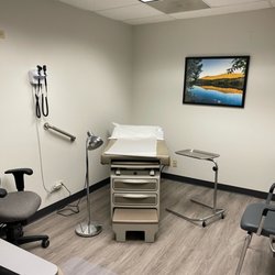 Leidos QTC Health Services - Clinic exam room.