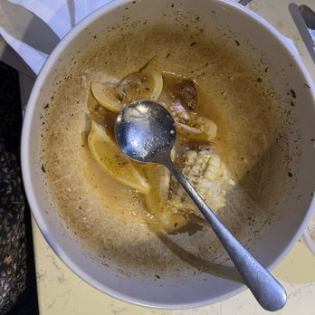 The Oyster Bar - Dirty plates - Bars Near Me - Stateline, Nevada