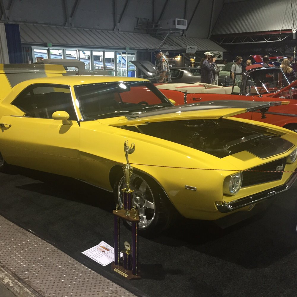 1st place - Best Custom Street Machine 65-79 1st place - Best Custom Street Machine 65-79