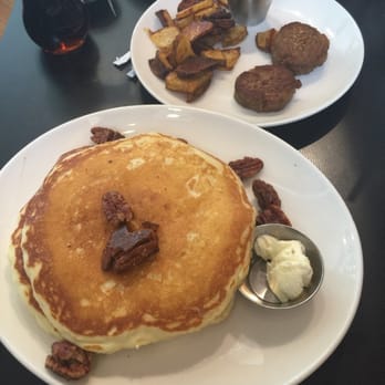 Sleepy Bee Cafe - Oakley - Buttermilk pancakes and vegan veggie sausages - Breakfast & Brunch Near Me - Cincinnati, Ohio