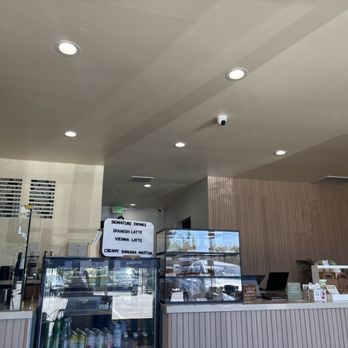 Foleo Coffee - Inside - Coffee & Tea Near Me - San Fernando Valley, California Foleo Coffee - Inside - Coffee & Tea Near Me - San Fernando Valley, California