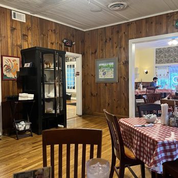 The Loveless Cafe - Breakfast & Brunch Near Me - Nashville, Tennessee The Loveless Cafe - Breakfast & Brunch Near Me - Nashville, Tennessee
