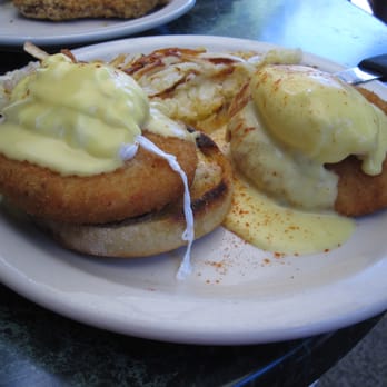 Bill's Cafe - Crabcakes Egg Benedict w/ Hashbrowns- $10.5 - American Near Me - San Jose, California Bill's Cafe - Crabcakes Egg Benedict w/ Hashbrowns- $10.5 - American Near Me - San Jose, California