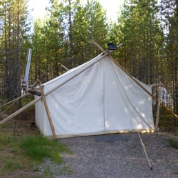 Safari tent