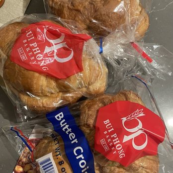 Bui Phong Bakery - Bakeries Near Me - Oakland, California