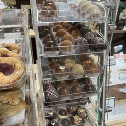 Hochatown Trading Post and Coffee - Truffles