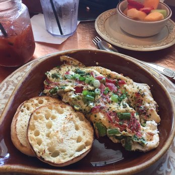 Another Broken Egg Cafe - Skinny Omelette - Cafes Near Me - Atlanta, Georgia Another Broken Egg Cafe - Skinny Omelette - Cafes Near Me - Atlanta, Georgia