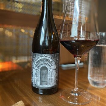 The Committee Chophouse - Owen Roe Pinot Noir - Cocktail Bars Near Me - Omaha, Nebraska The Committee Chophouse - Owen Roe Pinot Noir - Cocktail Bars Near Me - Omaha, Nebraska