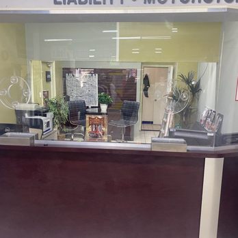 Revive Auto Broker - Front desk of revive auto broker. - Car Brokers Near Me - Detroit, Michigan Revive Auto Broker - Front desk of revive auto broker. - Car Brokers Near Me - Detroit, Michigan