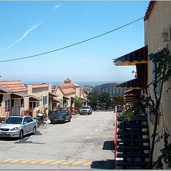 Alpine Inn & Suites - View from back of Inn - Hotels Near Me - Daly City, California