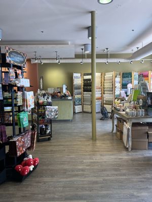 Paper Source by null