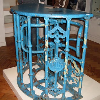 Brighton Museum & Art Gallery - Museums Near Me - Brighton, BNH