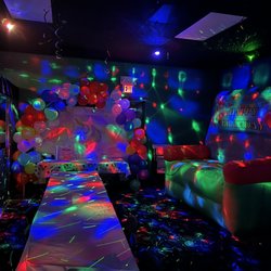 Lakes Party & BounceHouse