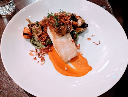 350 Main Brasserie by null