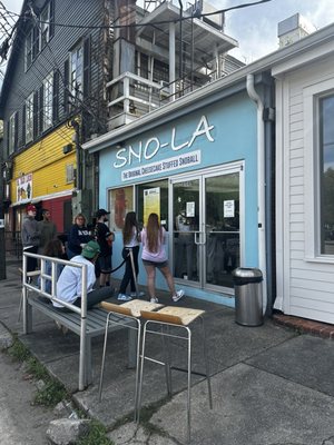 Sno-La Snowballs by null
