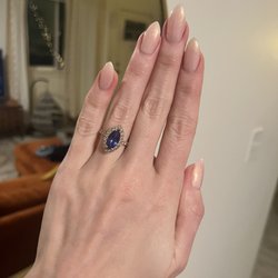 Fingers & Toes Salon - Hard gel manicure
