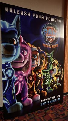 Cinemark Century North Hollywood and XD by null