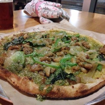 Blaze Pizza - Build your own pizza - Salad Near Me - Chicago, Illinois