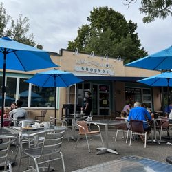 Uncommon Grounds - Storefront