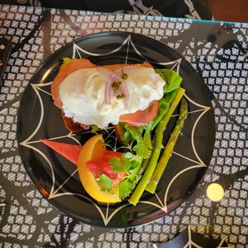 Paul's Place - Salmon eggs benedict - Breakfast & Brunch Near Me - Hilo, Hawaii Paul's Place - Salmon eggs benedict - Breakfast & Brunch Near Me - Hilo, Hawaii