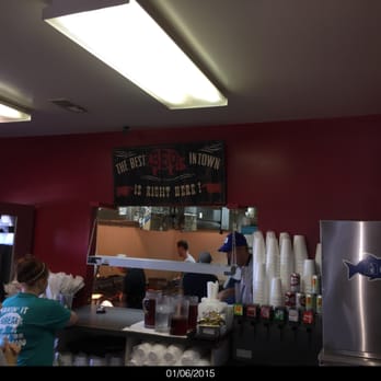 Fieldhouse BBQ - Counter area - Ice Cream & Frozen Yogurt Near Me - Kannapolis, North Carolina Fieldhouse BBQ - Counter area - Ice Cream & Frozen Yogurt Near Me - Kannapolis, North Carolina