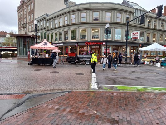 18 Brattle St by null