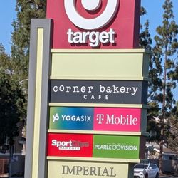 Businesses at Imperial Promenade