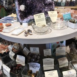Mimosa Books & Gifts