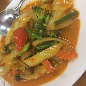 Bo Tree Kitchen - Vegetable Red Thai Curry - Thai Near Me - Belfast, BFS