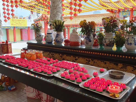 Thean Hou Temple by null