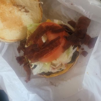 Flame Burger Plus - No mayo, ketchup, mustard...nothing. I didn't order the Burger dry. And look at that burnt crumbled up bacon. - Burgers Near Me - Federal Way, Washington Flame Burger Plus - No mayo, ketchup, mustard...nothing. I didn't order the Burger dry. And look at that burnt crumbled up bacon. - Burgers Near Me - Federal Way, Washington