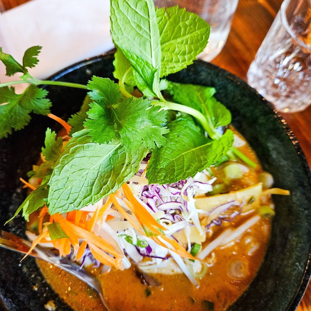 Lao Garden - Khao Poon Gai: Coconut Curry Soup with Rice Noodles and Chicken (10/10) - Laotian Near Me - Berkeley, California