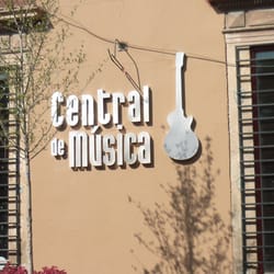 Central de Musica - Fachada La central de Musica
