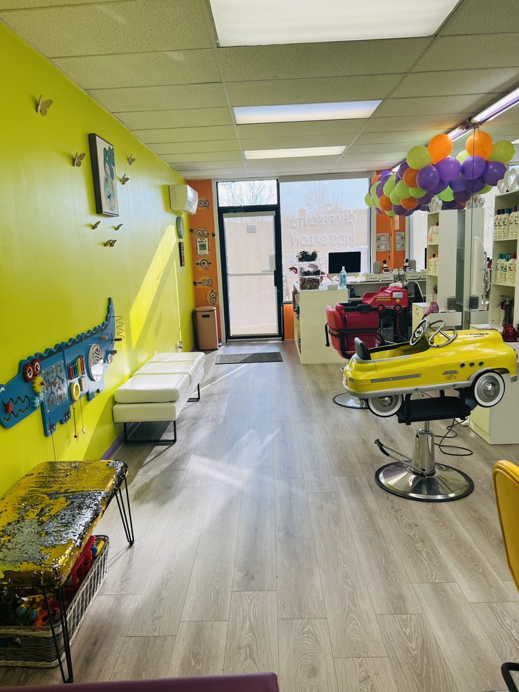 Chappa Cuts Kids Salon Logo